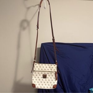 Dooney & Bourke